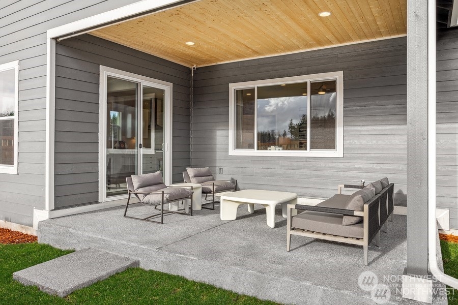 942 Rochelle Street Buckley, WA 98321 - Photo 8 of 8 Gallery Image 8