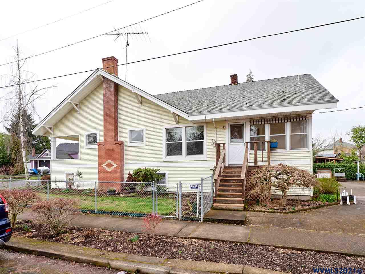 341 Southeast 4th Avenue Albany, OR 97321 - Photo 3 of 38