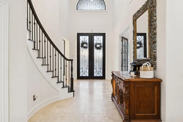 a view of an entryway with staircase