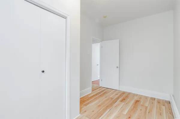 $1,800 | 121 West 19th Street, Unit 2R, Bayonne, NJ 07002