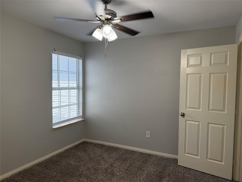 4029 Preferred Place Dallas, TX 75237 - Photo 15 of 29