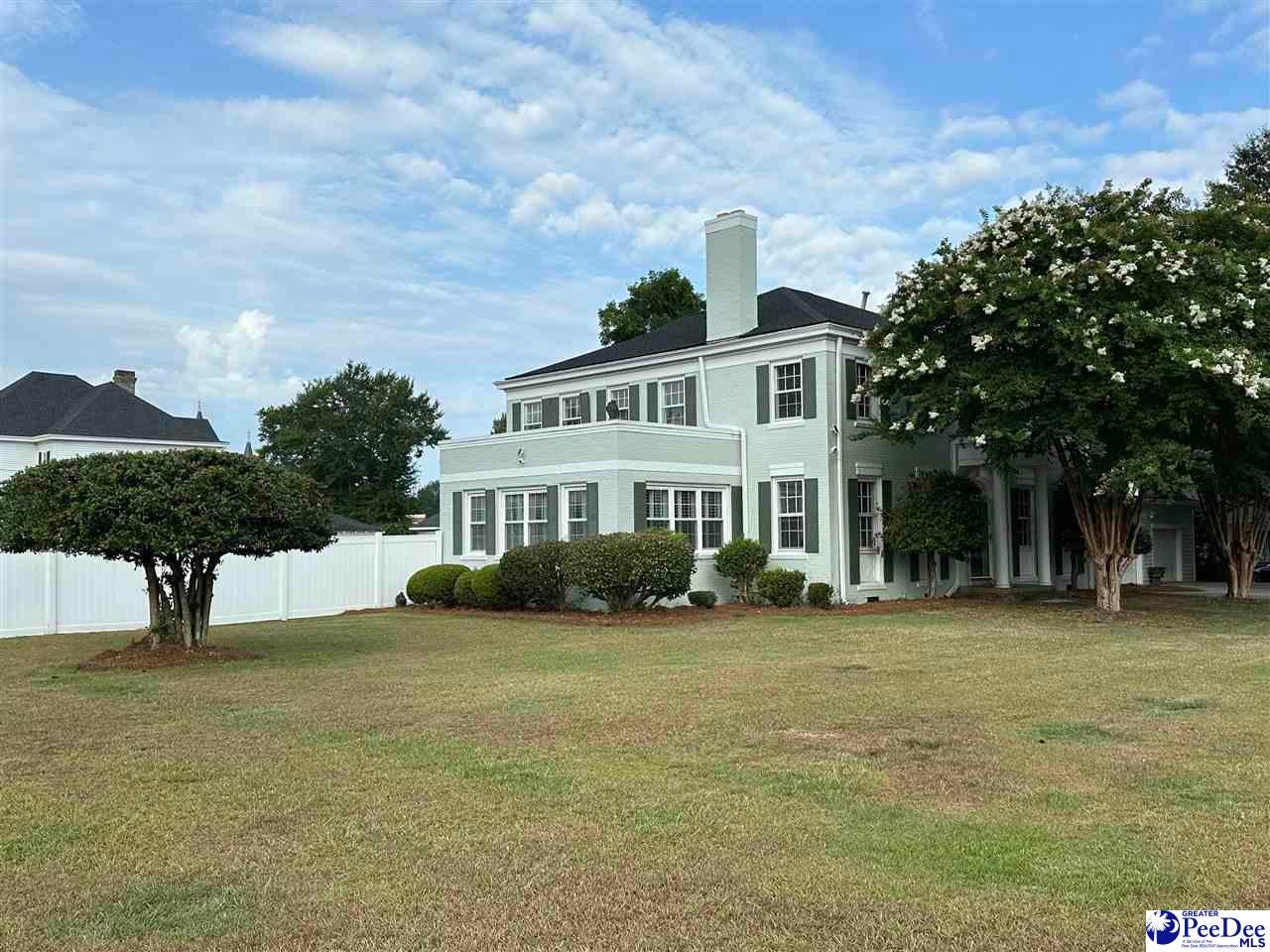 408 East Cleveland Street Dillon, SC 29536 - Photo 9 of 68 Gallery Image 9
