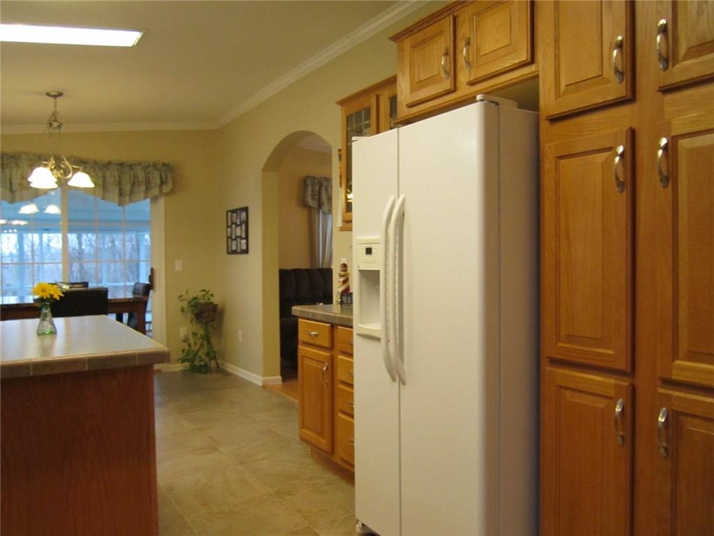 835 Hummingbird Lane Apollo, PA 15613 - Photo 4 of 25 Gallery Image 4