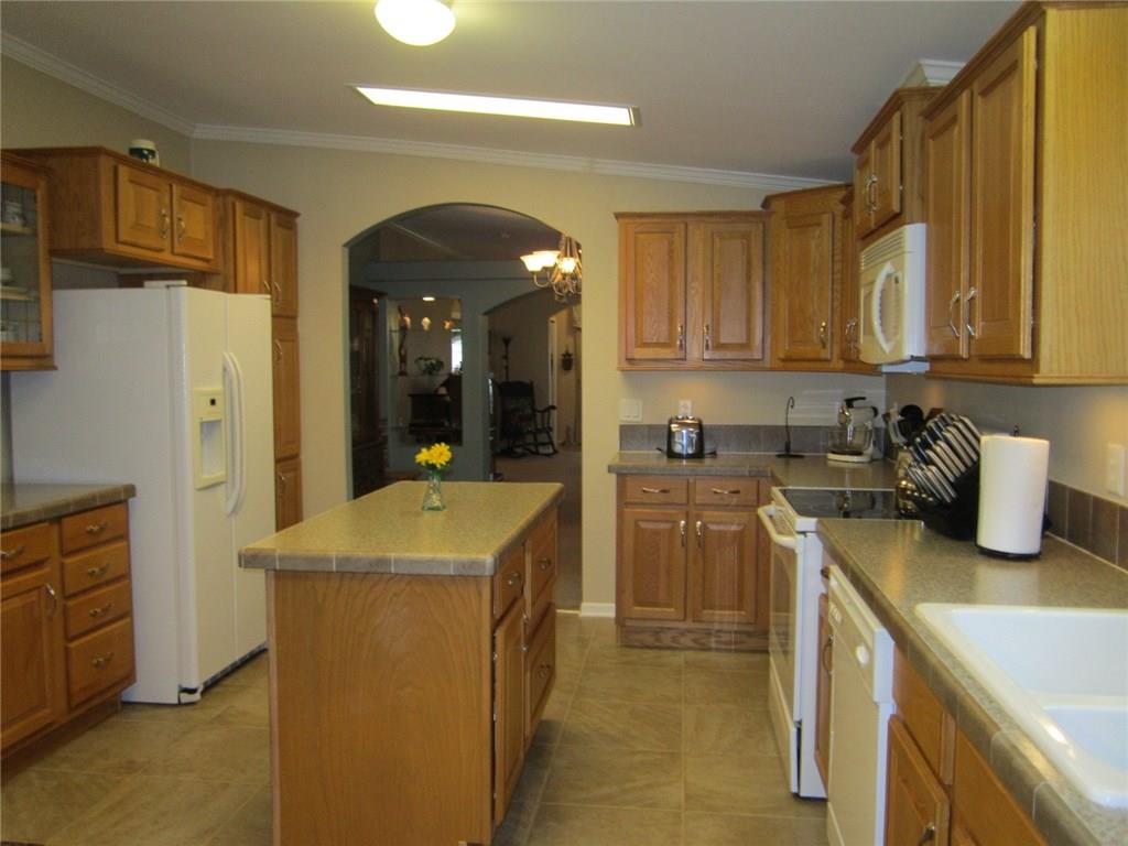 835 Hummingbird Lane Apollo, PA 15613 - Photo 10 of 25 Gallery Image 10