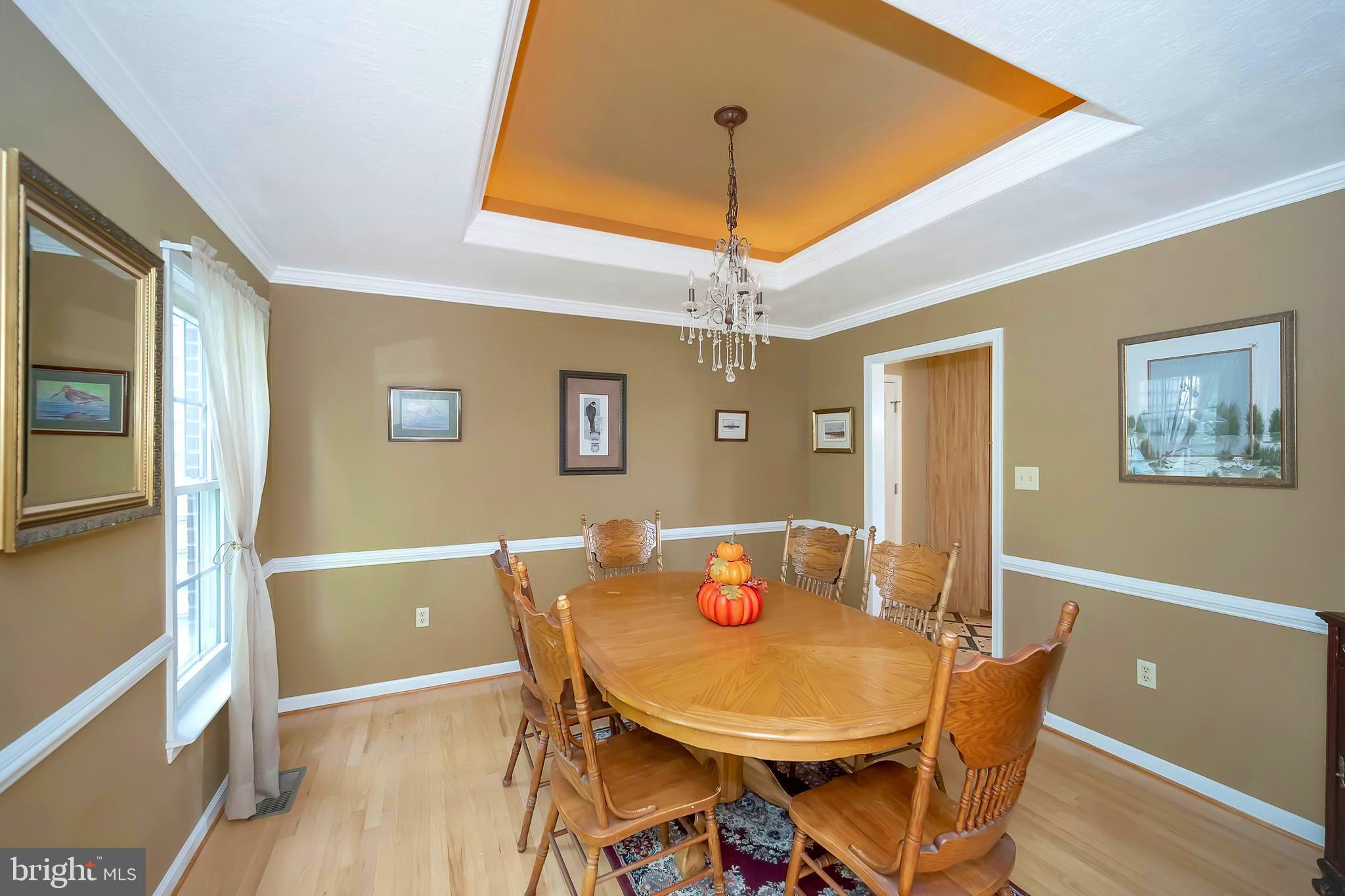 27537 Mine Run Road Rhoadesville, VA 22542 - Photo 16 of 94 Main Level Dining Room Photo 1