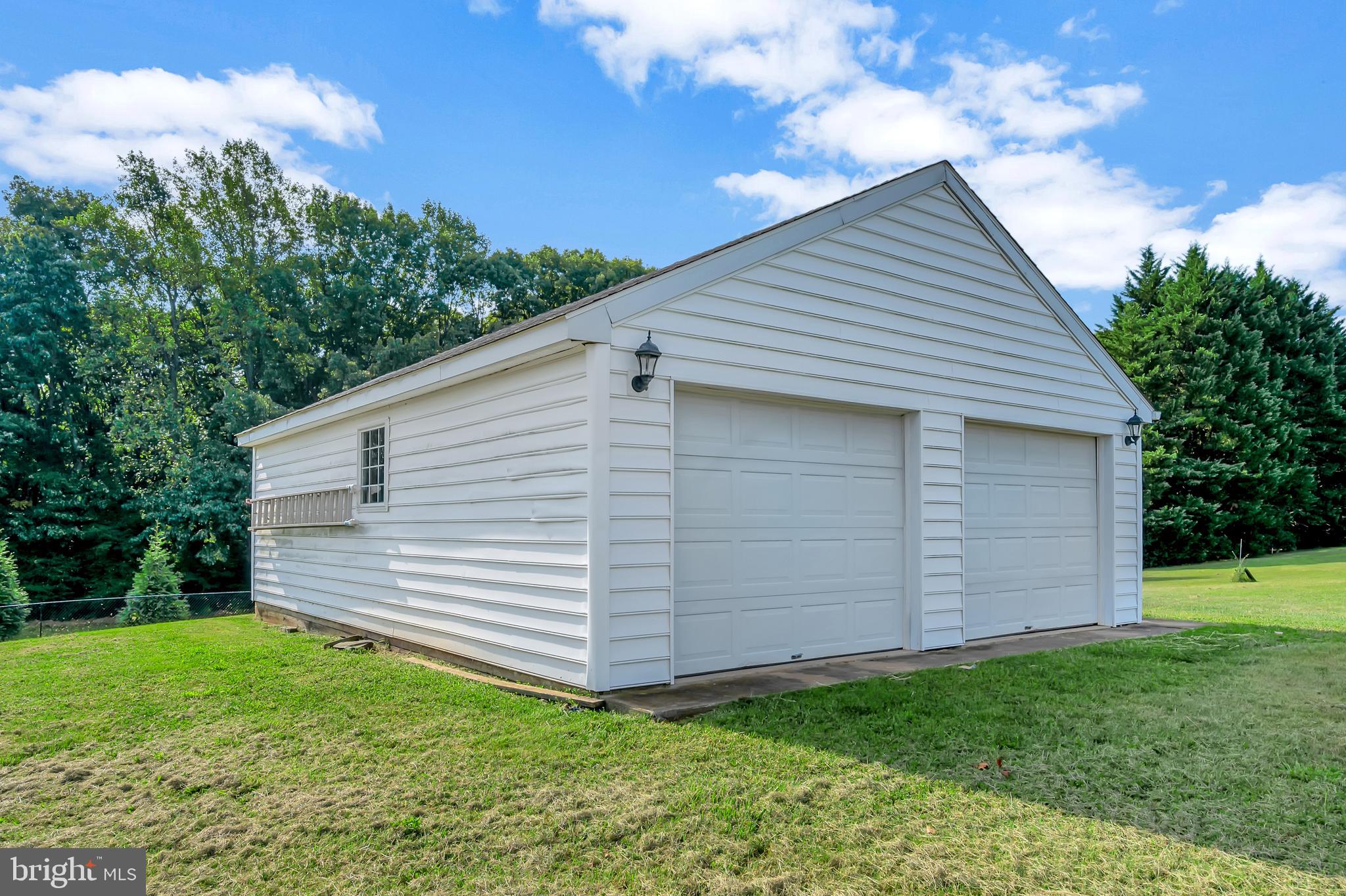 27537 Mine Run Road Rhoadesville, VA 22542 - Photo 54 of 94 Detached Garage and Workshop Exterior Photo 1