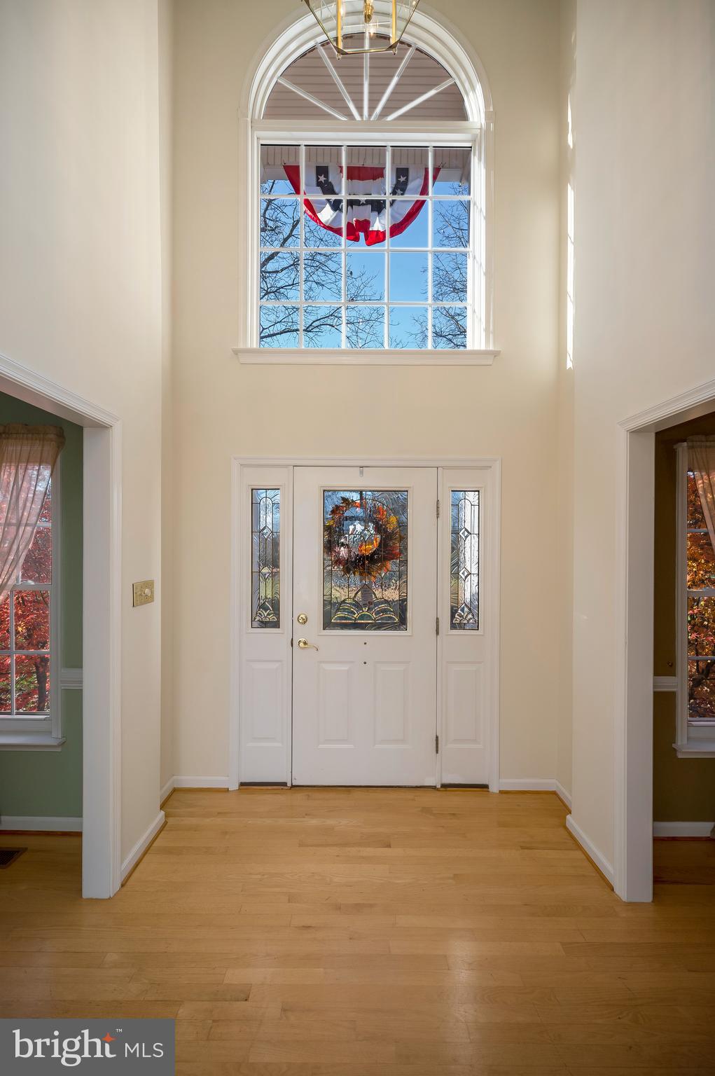 27537 Mine Run Road Rhoadesville, VA 22542 - Photo 61 of 94 Main Level Foyer Photo 2