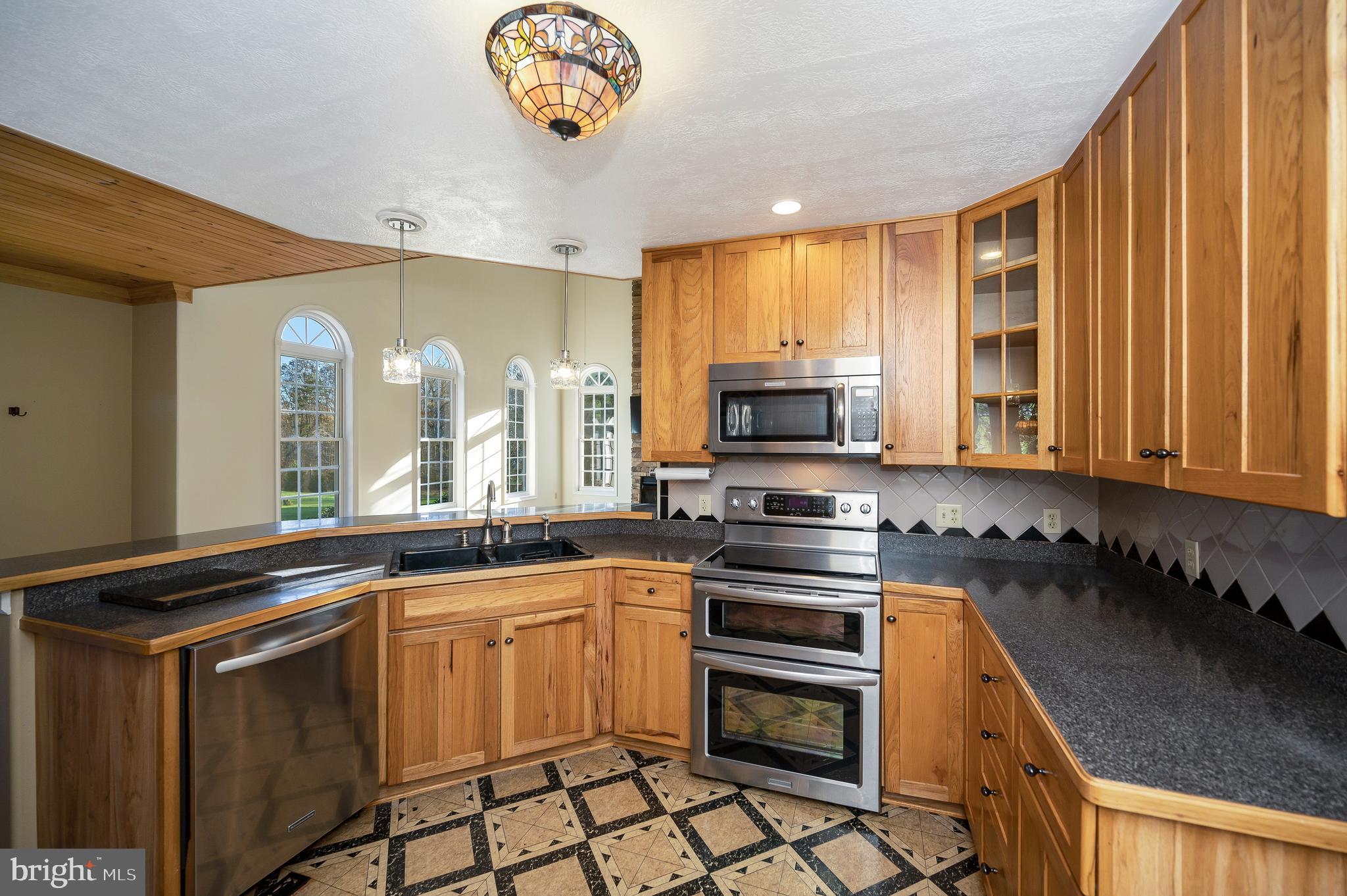 27537 Mine Run Road Rhoadesville, VA 22542 - Photo 72 of 94 Main Level Kitchen Photo 2