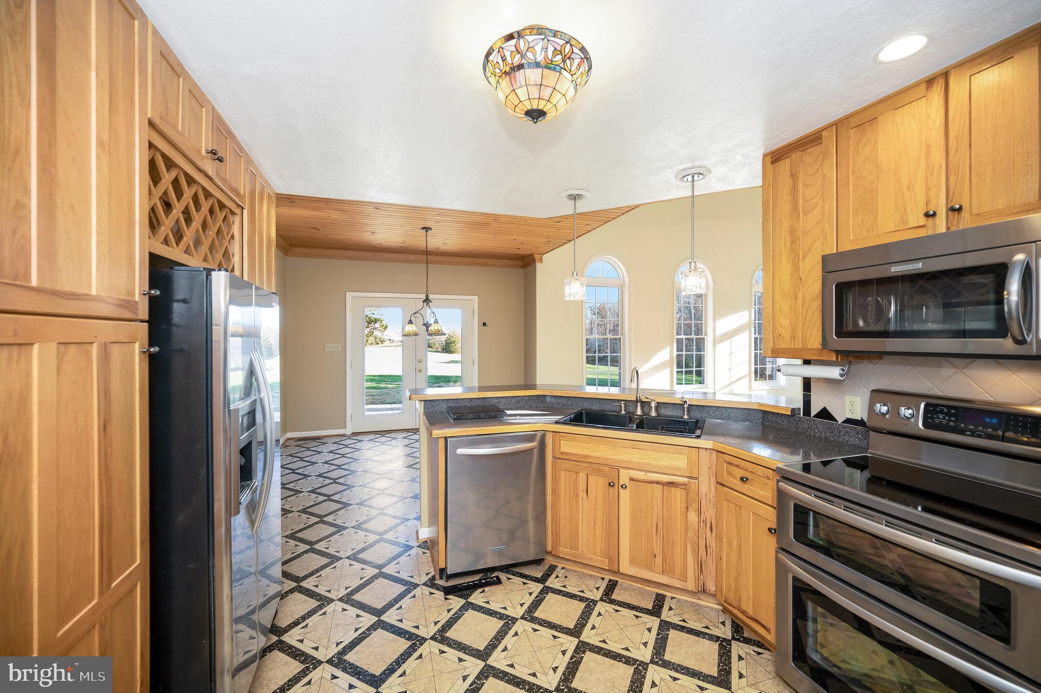 27537 Mine Run Road Rhoadesville, VA 22542 - Photo 73 of 94 Main Level Kitchen Photo 3