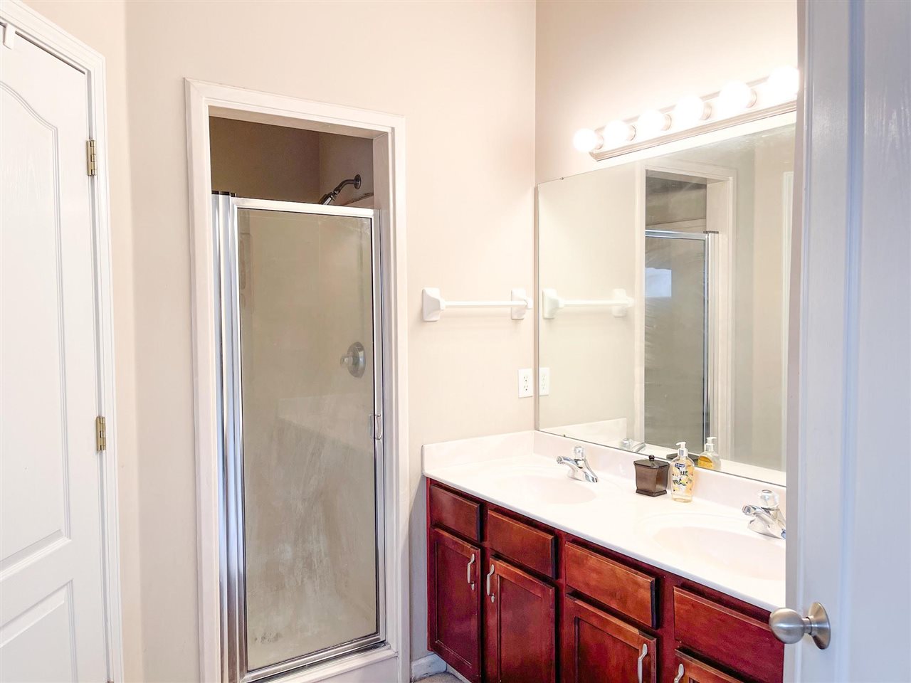 8716 Macon Road Memphis, TN 38016 - Photo 12 of 15 Gallery Image 12