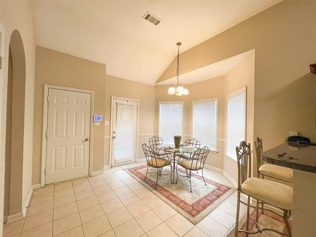 8716 Macon Road Memphis, TN 38016 - Photo 8 of 15 Gallery Image 8