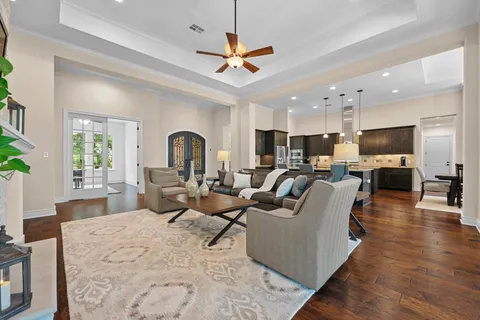 $2,370,000 | 343 Covered Wagon Way, Driftwood, TX 78619