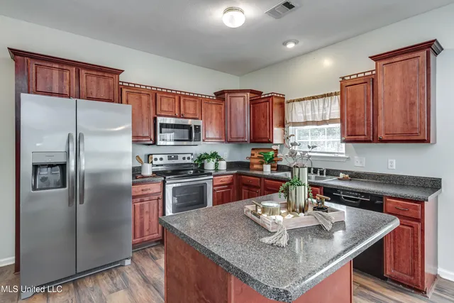 $339,500 | 117 Dortch Road, Pearl, MS 39208