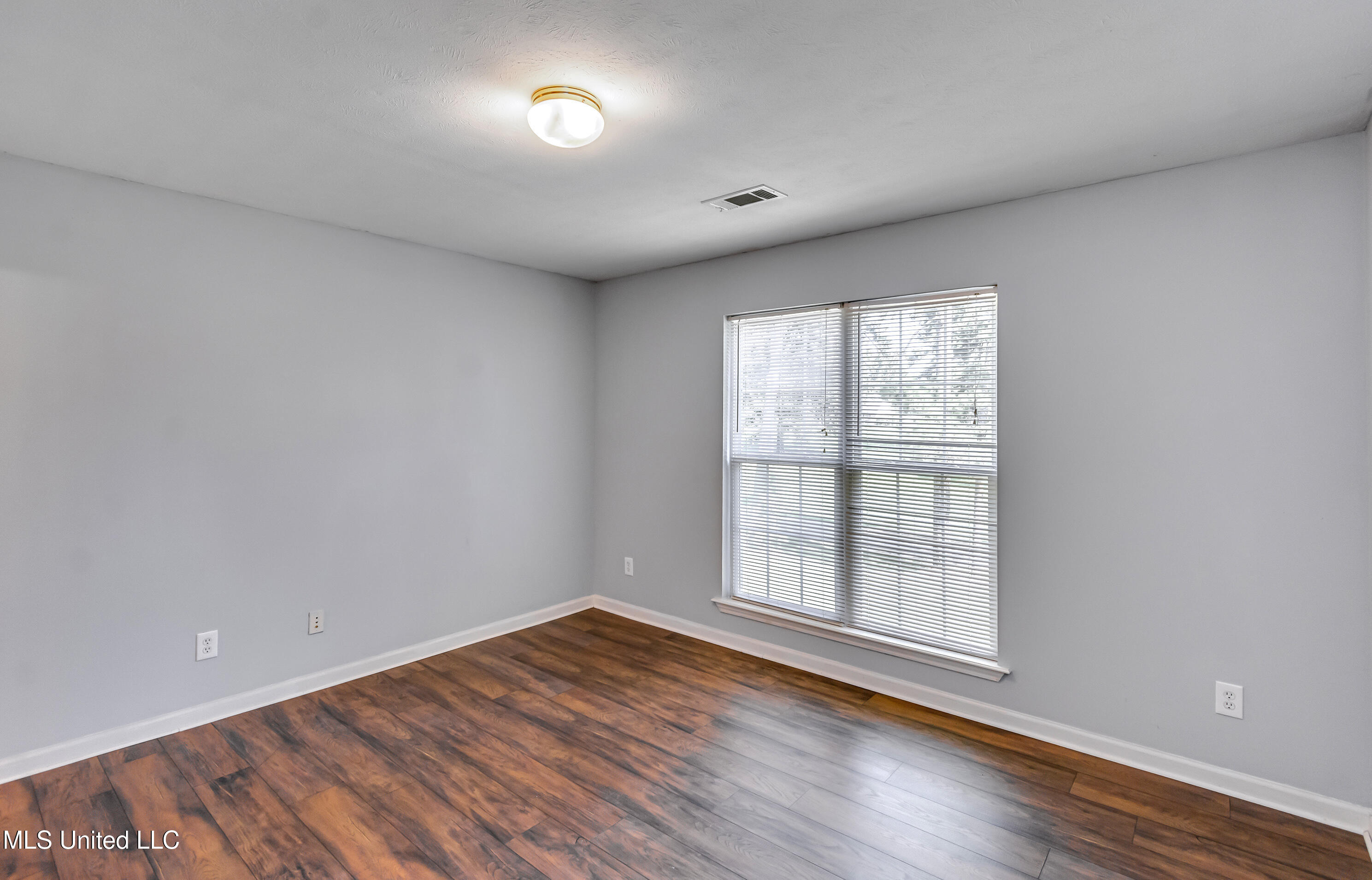 117 Dortch Road Pearl, MS 39208 - Photo 25 of 37 117 Dortch Rd-54