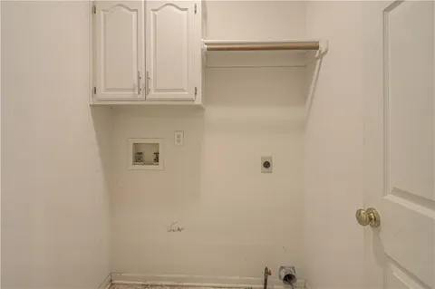 $354,950 | 5509 Northeast Wildflower Court, Lee's Summit, MO 64064