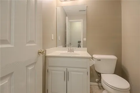 $354,950 | 5509 Northeast Wildflower Court, Lee's Summit, MO 64064