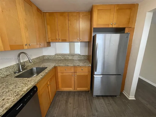 $1,650 | 4700 Washington Street, Unit 507, Hollywood, FL 33021