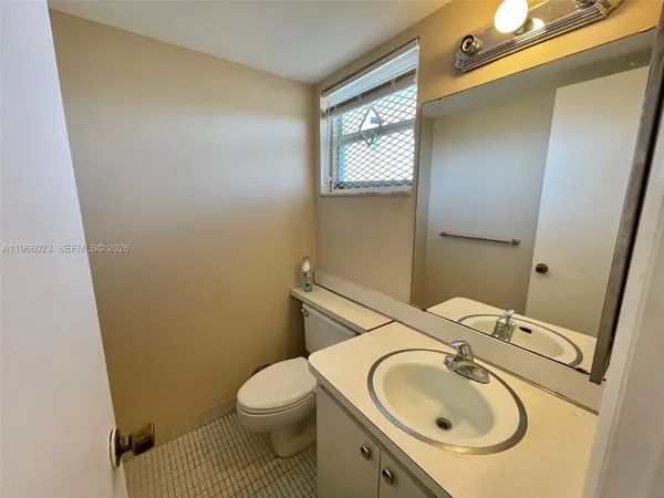 $1,650 | 4700 Washington Street, Unit 507, Hollywood, FL 33021