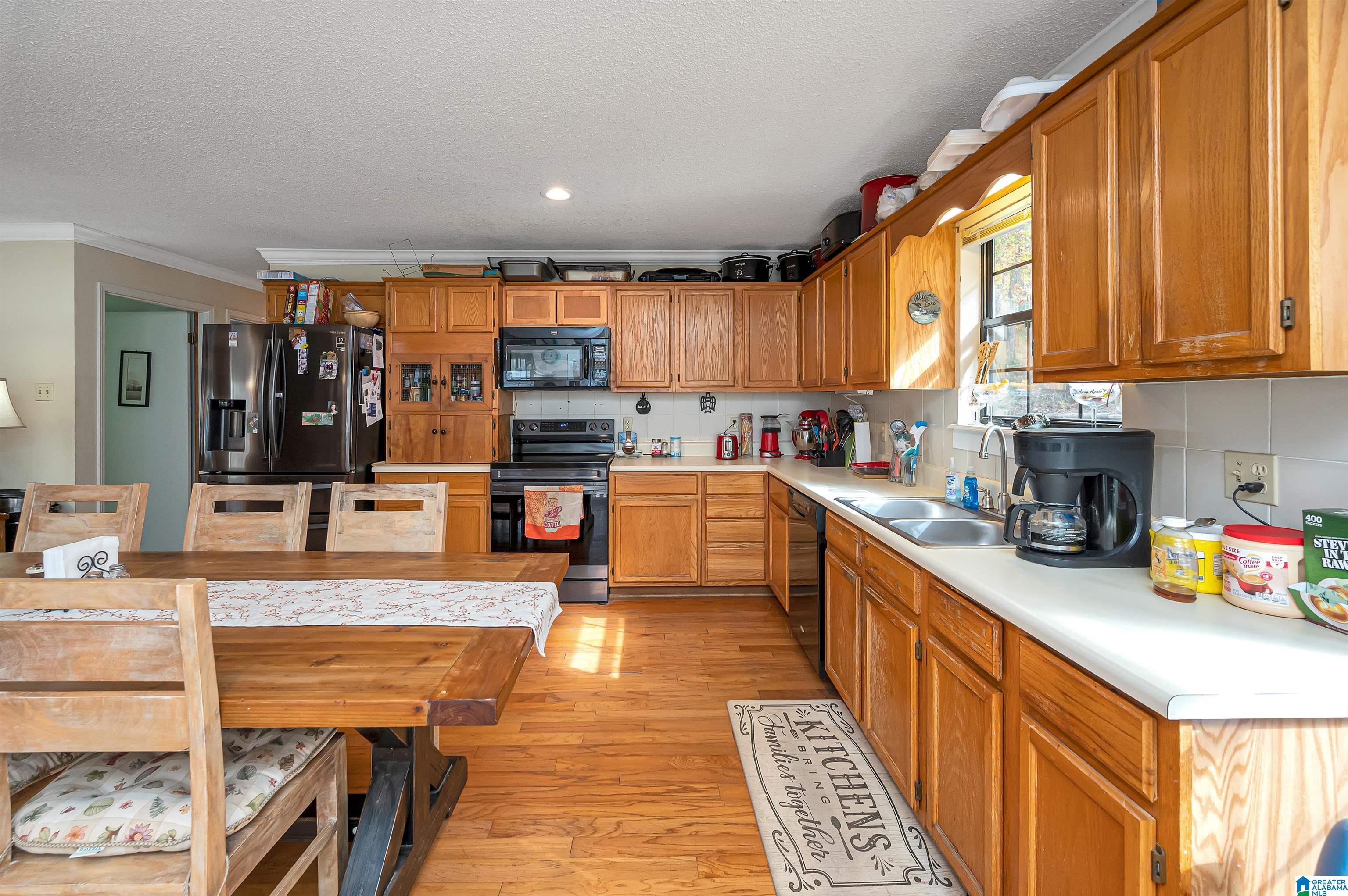 785 Ridgeway Circle Talladega, AL 35160 - Photo 15 of 67