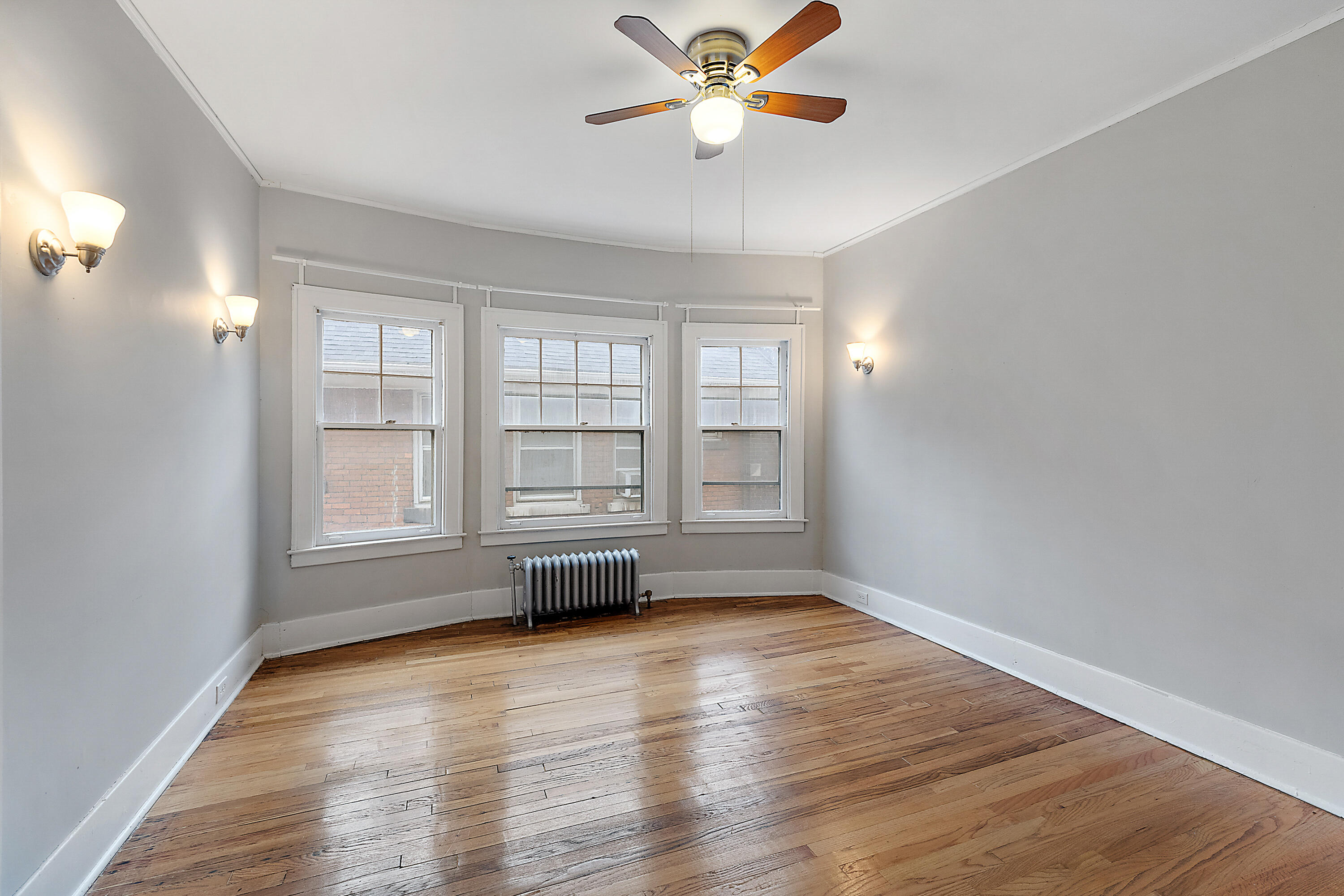 1651 Atkinson Street, Unit 2 Detroit, MI 48206 - Photo 11 of 28 1651 Atkinson 2nd Floor-27