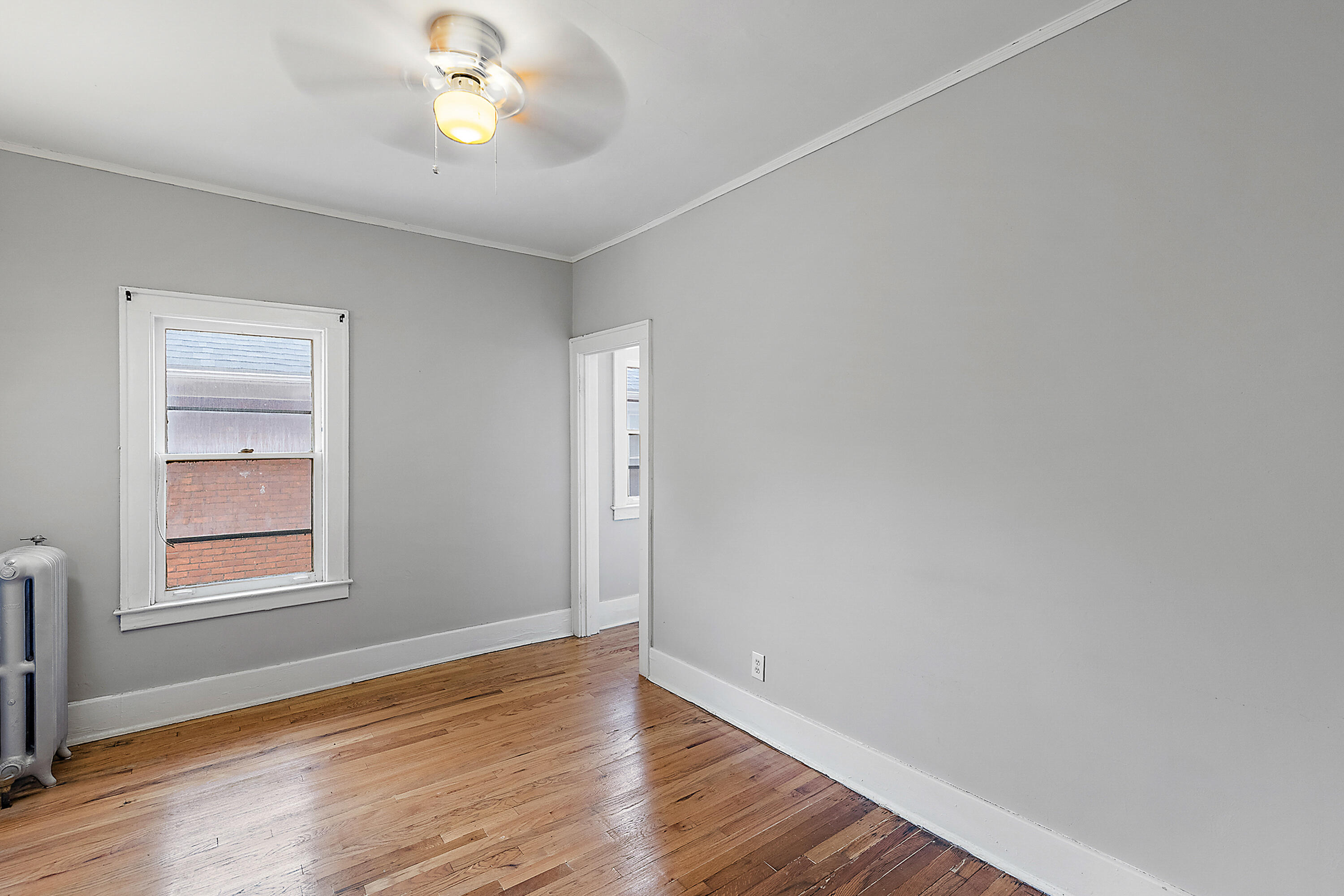 1651 Atkinson Street, Unit 2 Detroit, MI 48206 - Photo 16 of 28 1651 Atkinson 2nd Floor-20