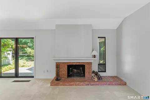 $275,000 | 471 Heritage Village, Unit B, Southbury, CT 06488