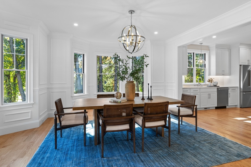 93 South Road Bedford, MA 01730 - Photo 5 of 42 Gallery Image 5