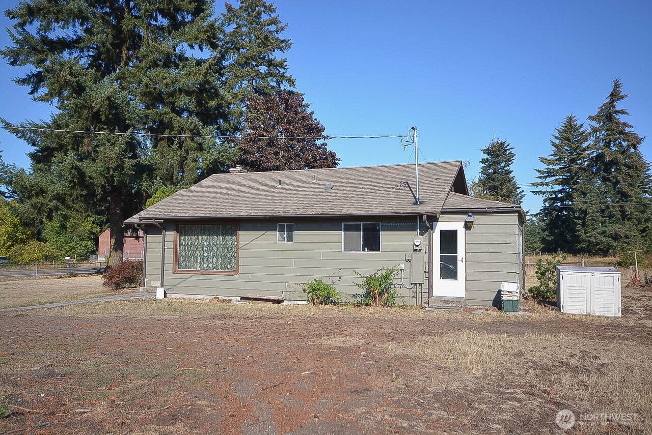 14614 Lawrence Lake Road Southeast Yelm, WA 98597 - Photo 25 of 38 Gallery Image 25