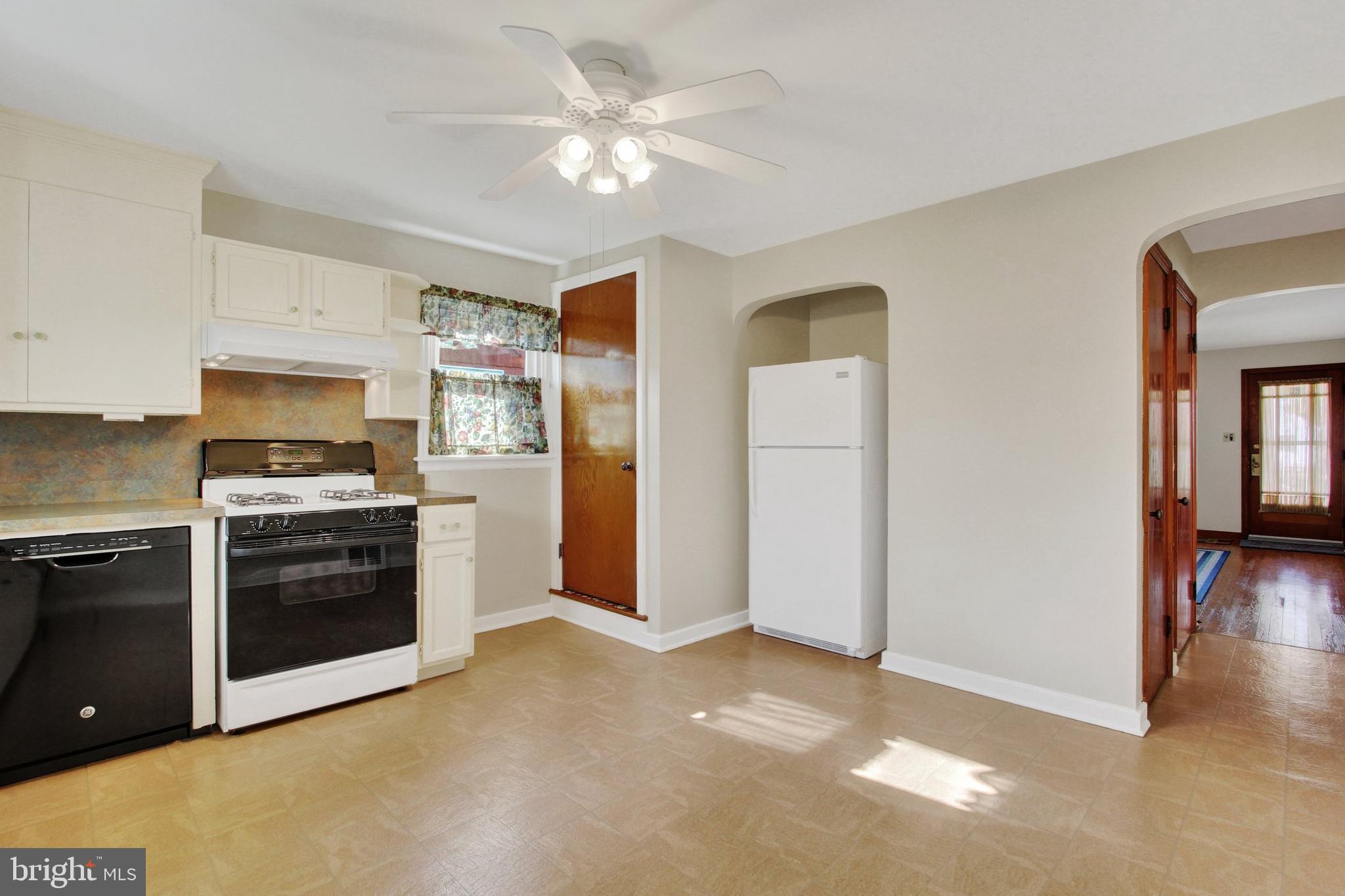 524 Fulton Street Hanover, PA 17331 - Photo 14 of 27