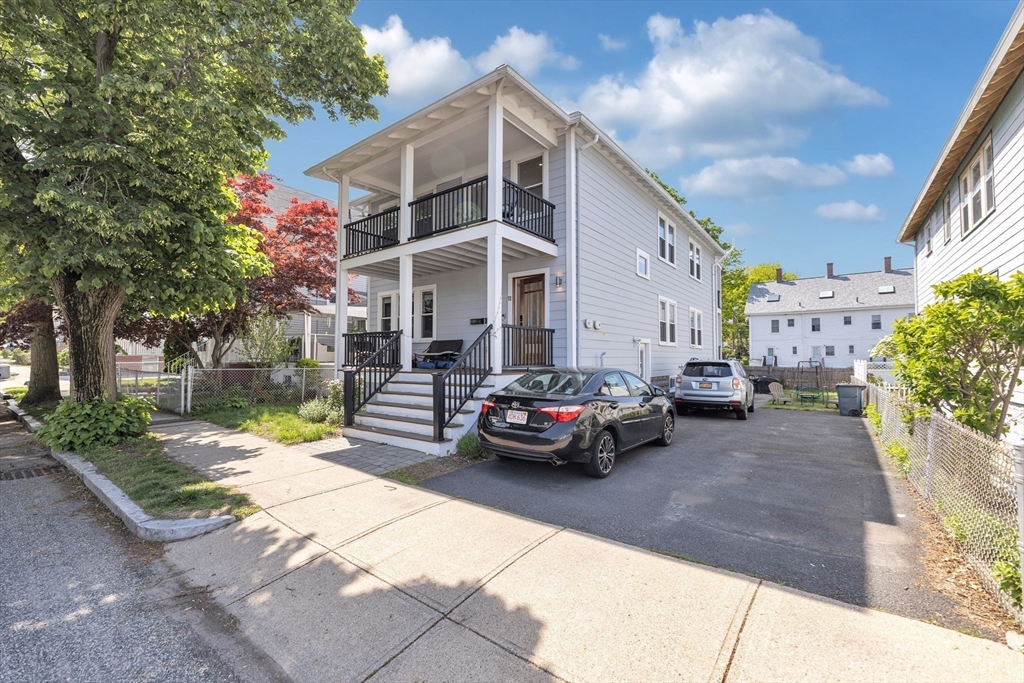 72 Rawson Road, Unit 2 Arlington, MA 02474 - Photo 5 of 32