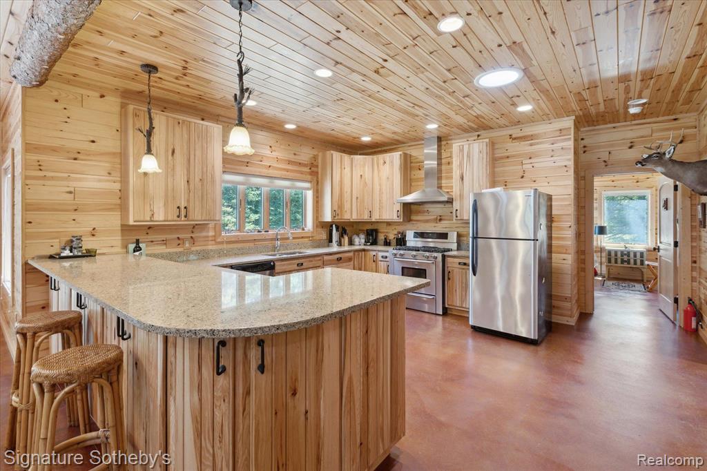 9842 Misery Bay Road Alpena, MI 49707 - Photo 18 of 87