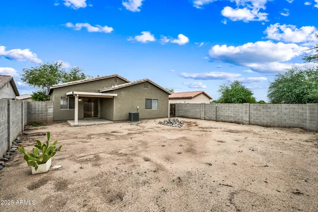 $1,699 | 6417 West Elwood Street, Phoenix, AZ 85043