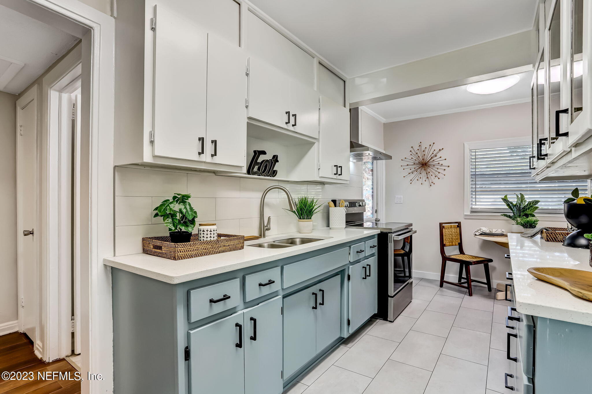 5217 Sunderland Road Jacksonville, FL 32210 - Photo 18 of 52 Kitchen