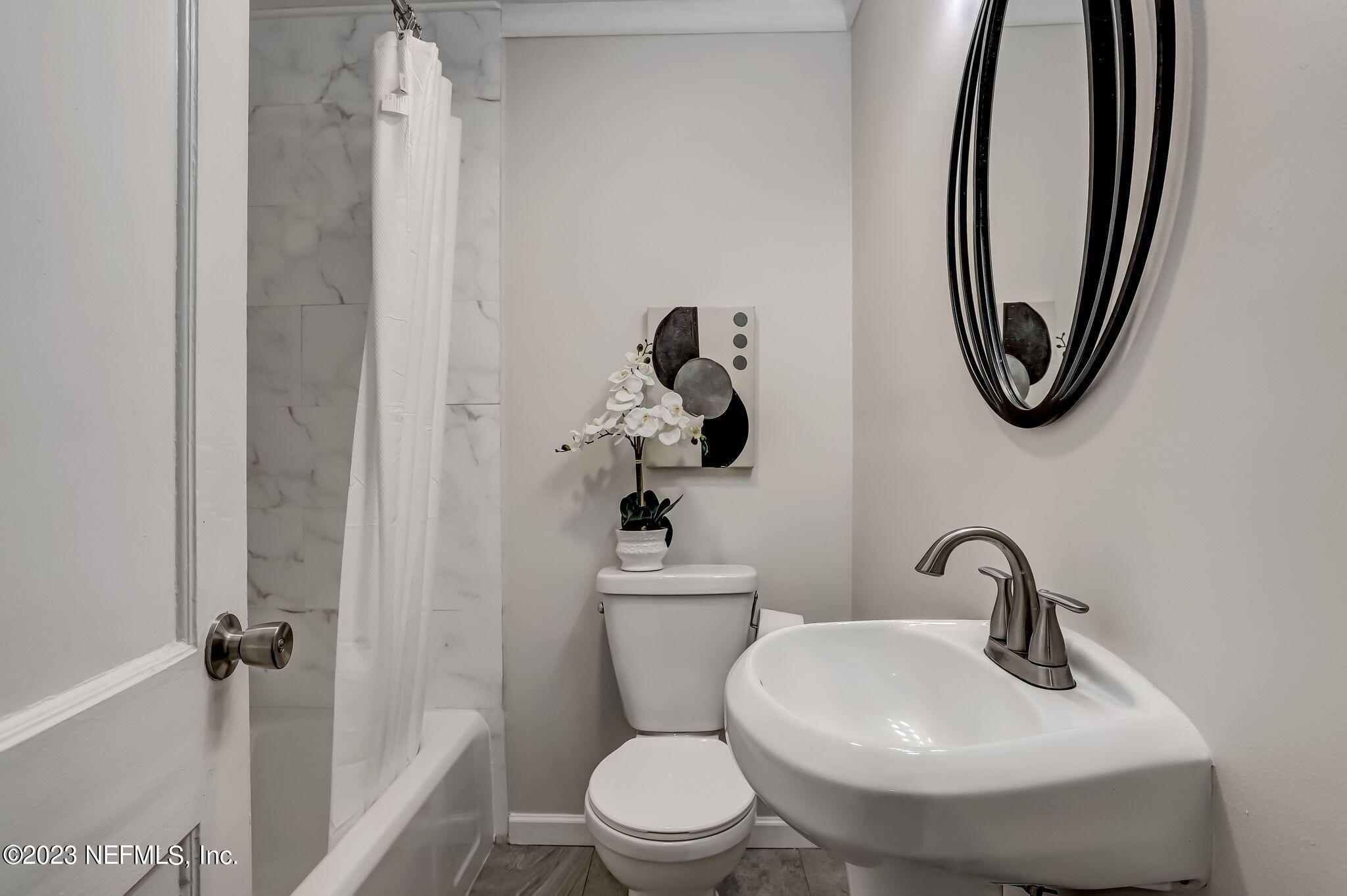 5217 Sunderland Road Jacksonville, FL 32210 - Photo 44 of 52 Guest Bathroom