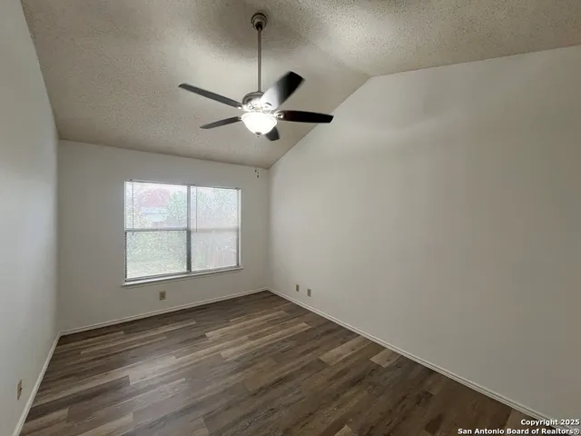 $1,450 | 10207 Raven Field Drive, San Antonio, TX 78245