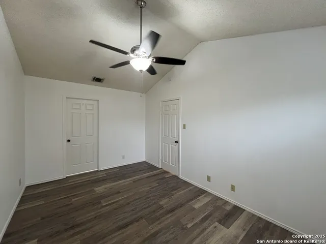 $1,450 | 10207 Raven Field Drive, San Antonio, TX 78245