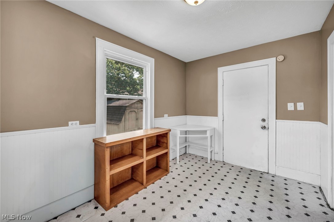 535 Brittain Road Akron, OH 44305 - Photo 17 of 45 Gallery Image 17