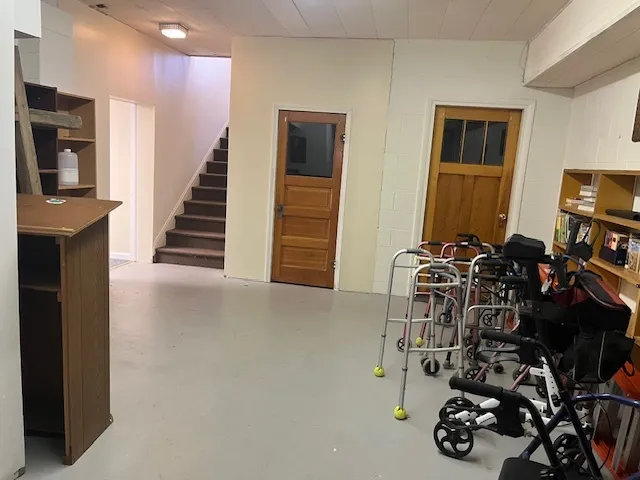 $70,000 | 902 Western Avenue, Henry, IL 61537