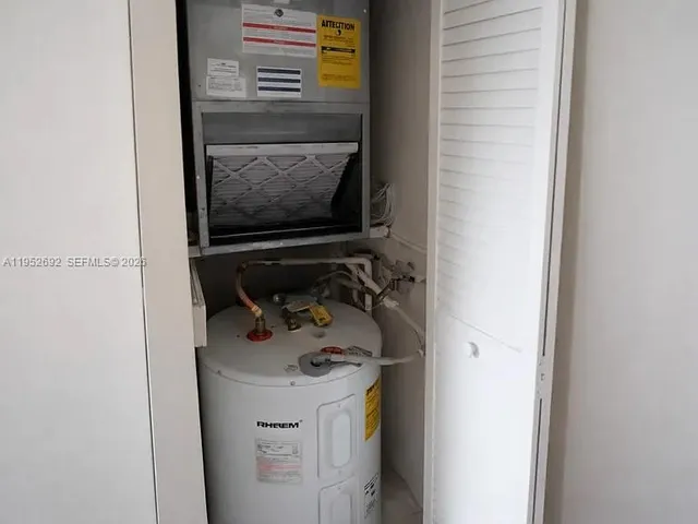 $2,350 | 9457 Palm Circle North, Unit 9457, Pembroke Pines, FL 33025