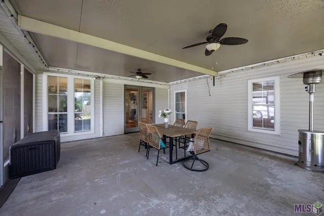 $335,000 | 407 Gleason Street, Brusly, LA 70719