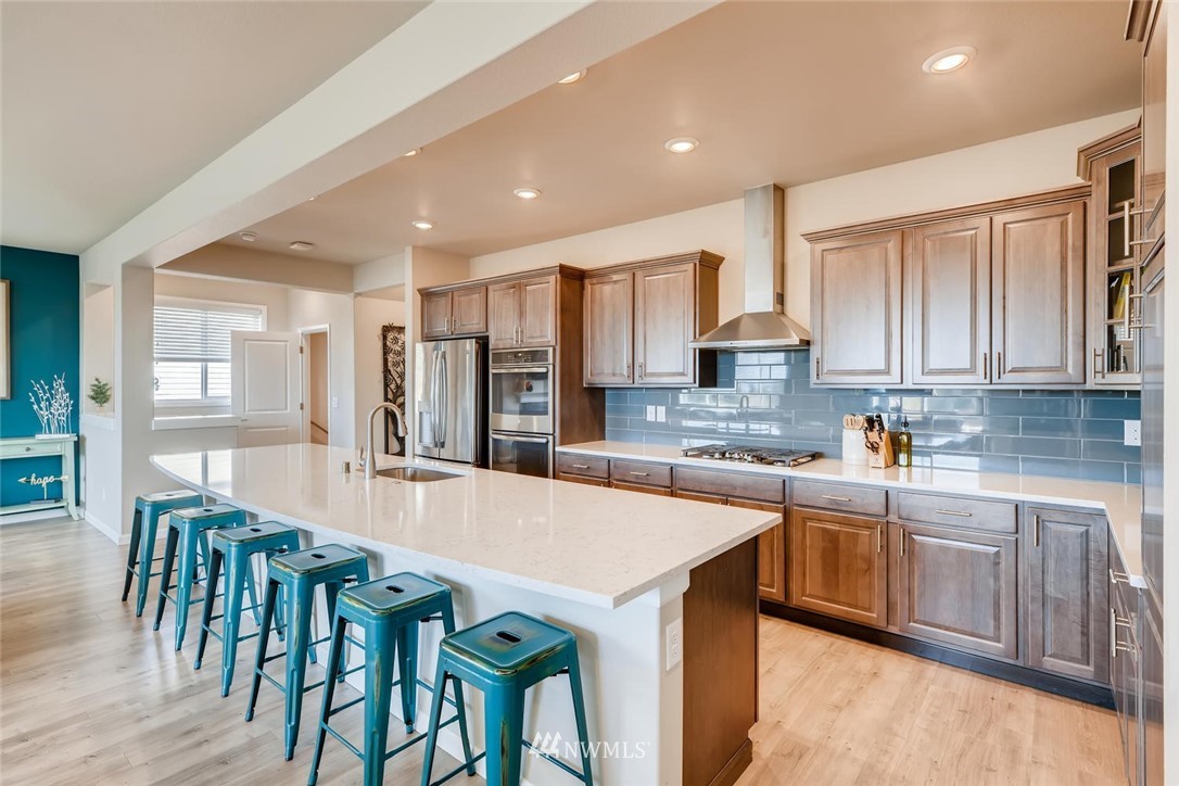 23706 43rd Drive Southeast Bothell, WA 98021 - Photo 8 of 28 Gallery Image 8