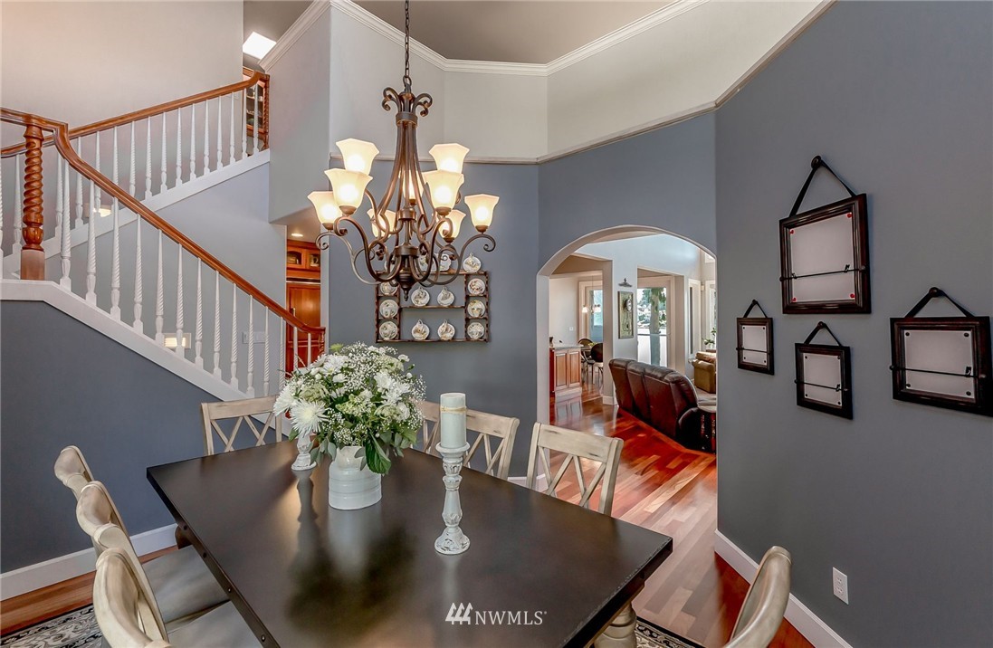 6806 Vandermark Road East Bonney Lake, WA 98391 - Photo 14 of 25 Gallery Image 14