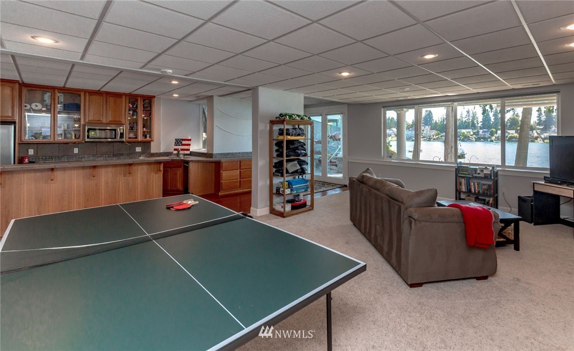 6806 Vandermark Road East Bonney Lake, WA 98391 - Photo 22 of 25 Gallery Image 22