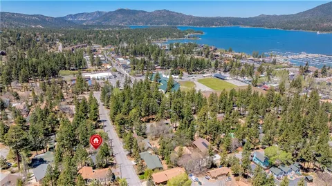 $397,500 | 41063 Pennsylvania Avenue, Big Bear Lake, CA 92315