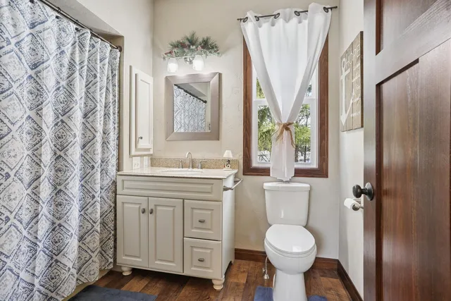 $499,900 | W10763 Cross Road, New London, WI 54961