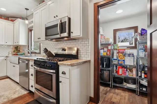 $499,900 | W10763 Cross Road, New London, WI 54961