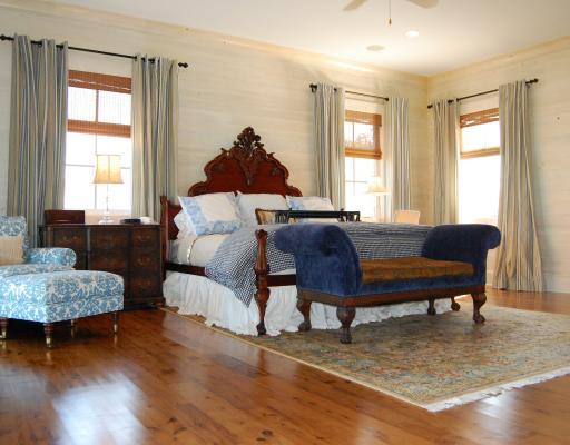 5575 Pennock Point Road Jupiter, FL 33458 - Photo 9 of 16 a living room with furniture and a potted plant