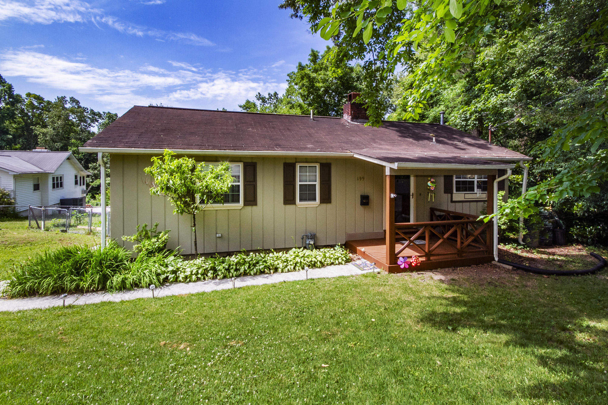 199 California Avenue Oak Ridge, TN 37830 - Photo 3 of 29 IMG_0013