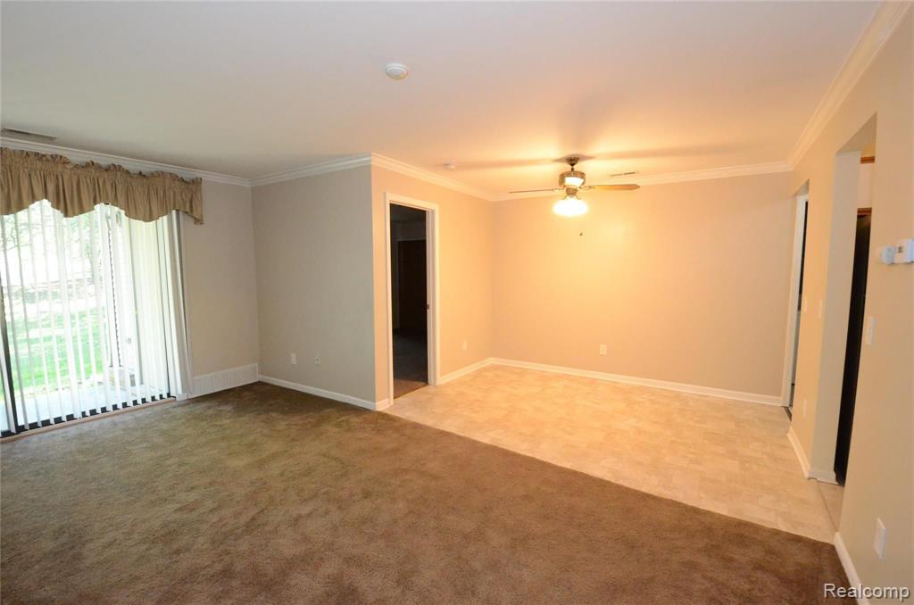 42481 Lilley Point Canton, MI 48187 - Photo 4 of 20