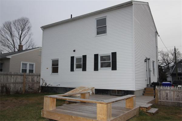 52 Rosella Street Springfield, MA 01118 - Photo 2 of 9